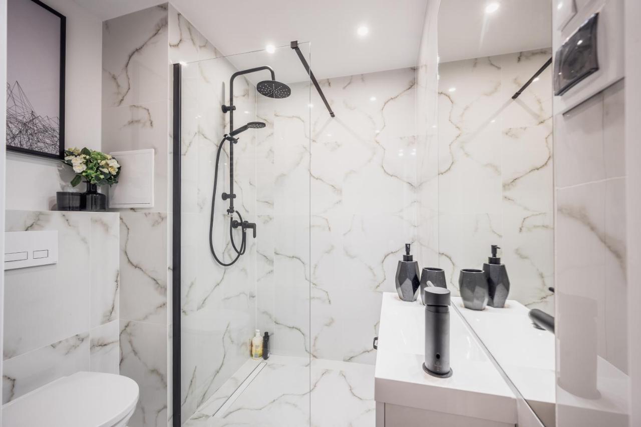 Ferienwohnung Przytulny Apartament 150 Metrow Od Rynku Breslau Exterior foto